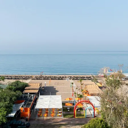 Megasaray Rezort Side